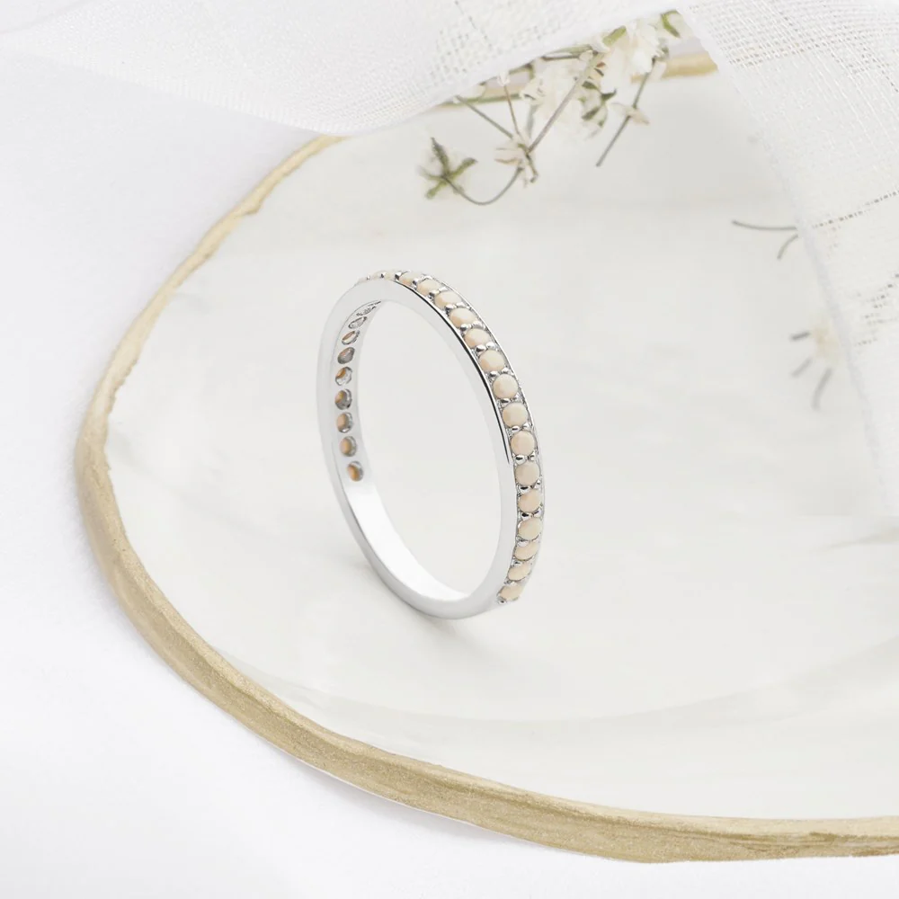 Luxurious Cream Stack Ring - Image 3