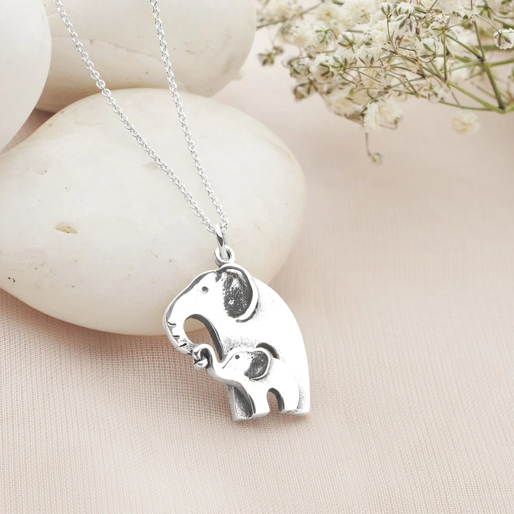 Mother & Baby Embrace Necklace - Image 4
